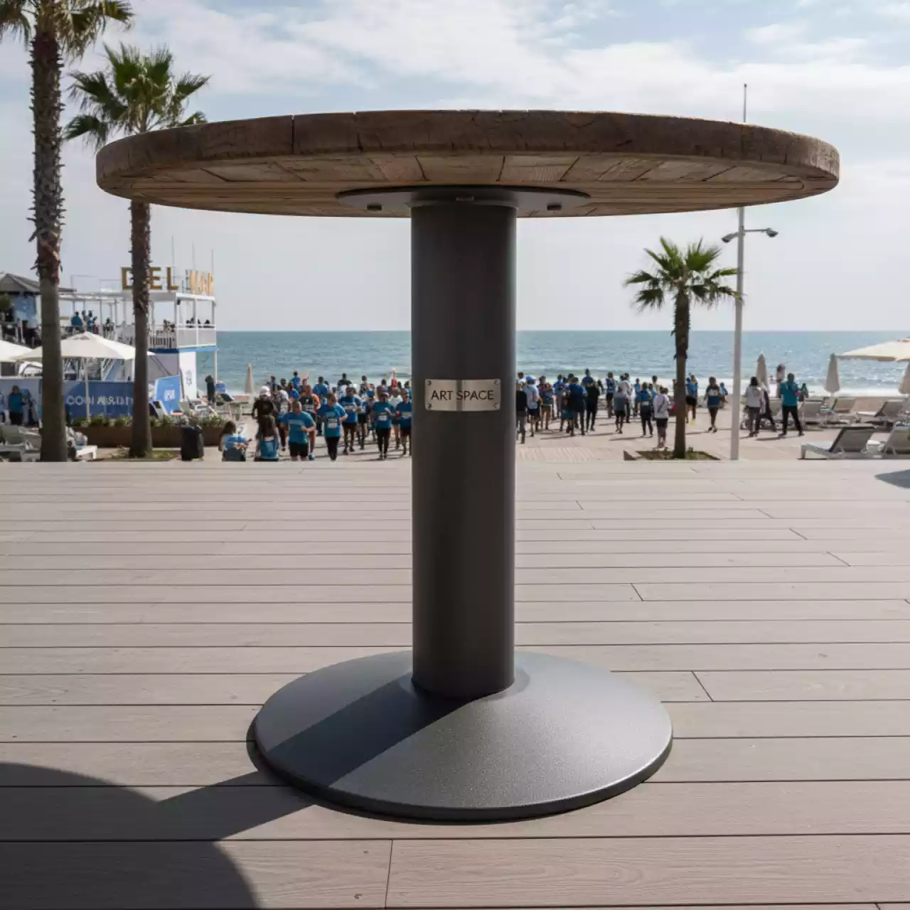 Аренда Подстолье чугунное Равин 500 в пляжном клубе Del Mar — ART SPACE