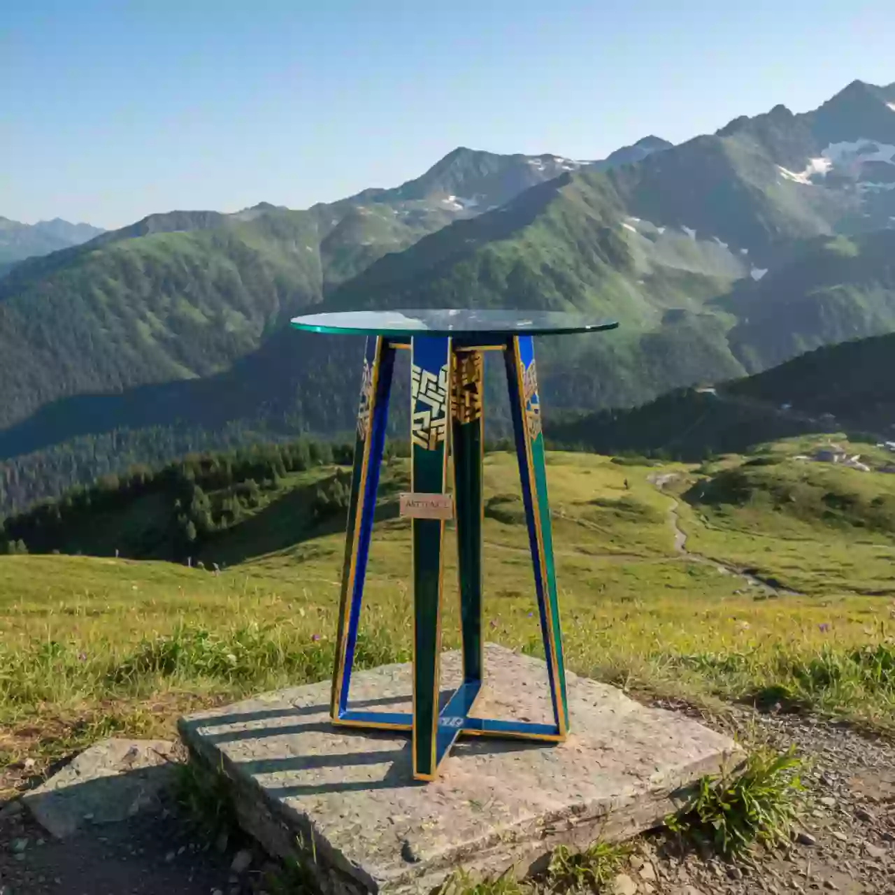 Аренда Подстолье Квадро Slim на площадке Rosa Peak (2320м) — ART SPACE