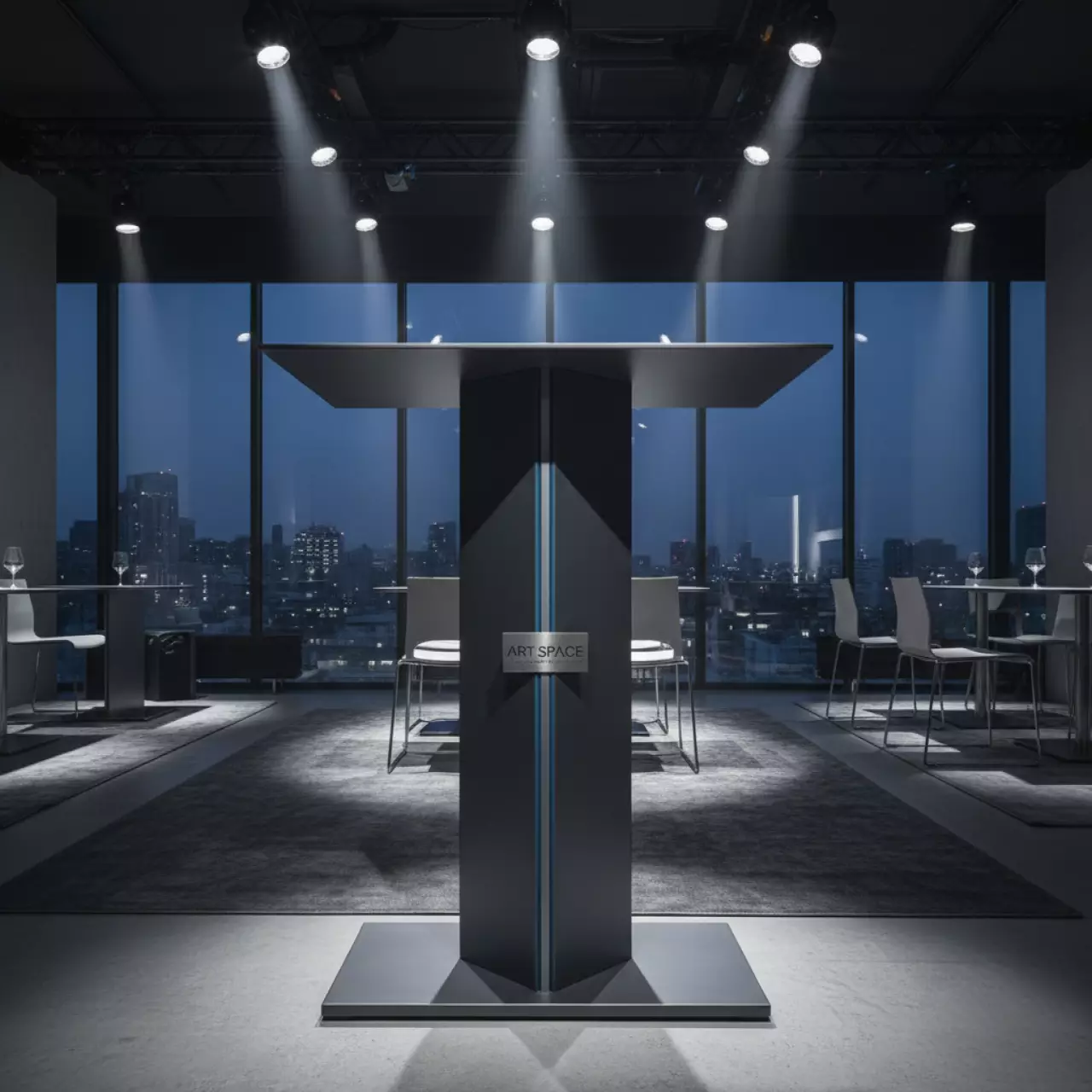 Аренда Подстолье металлическое барное Stylus в ресторане «Магеллан» — ART SPACE