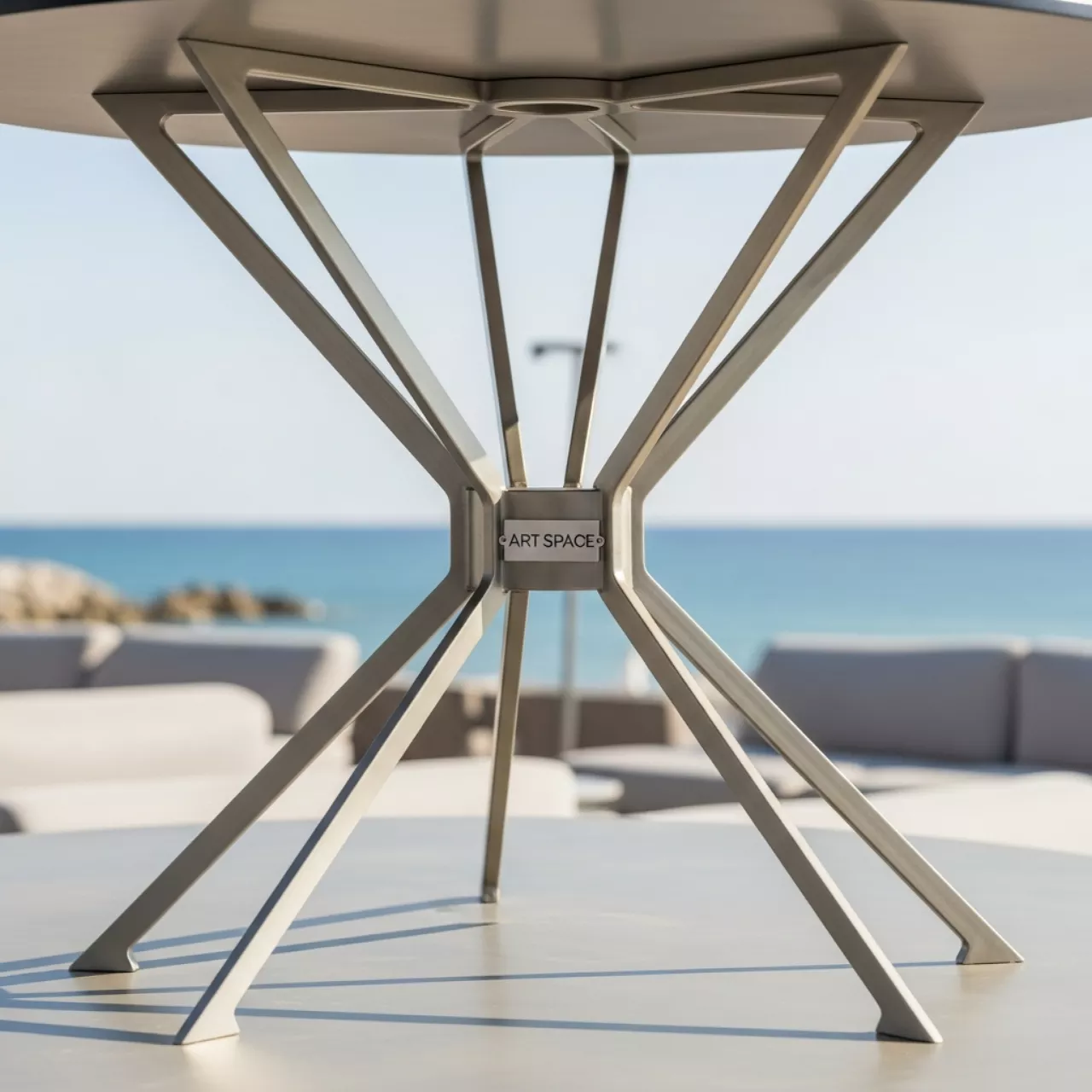 Аренда Подстолье металлическое Fiore на пляже «Мандарин» — ART SPACE