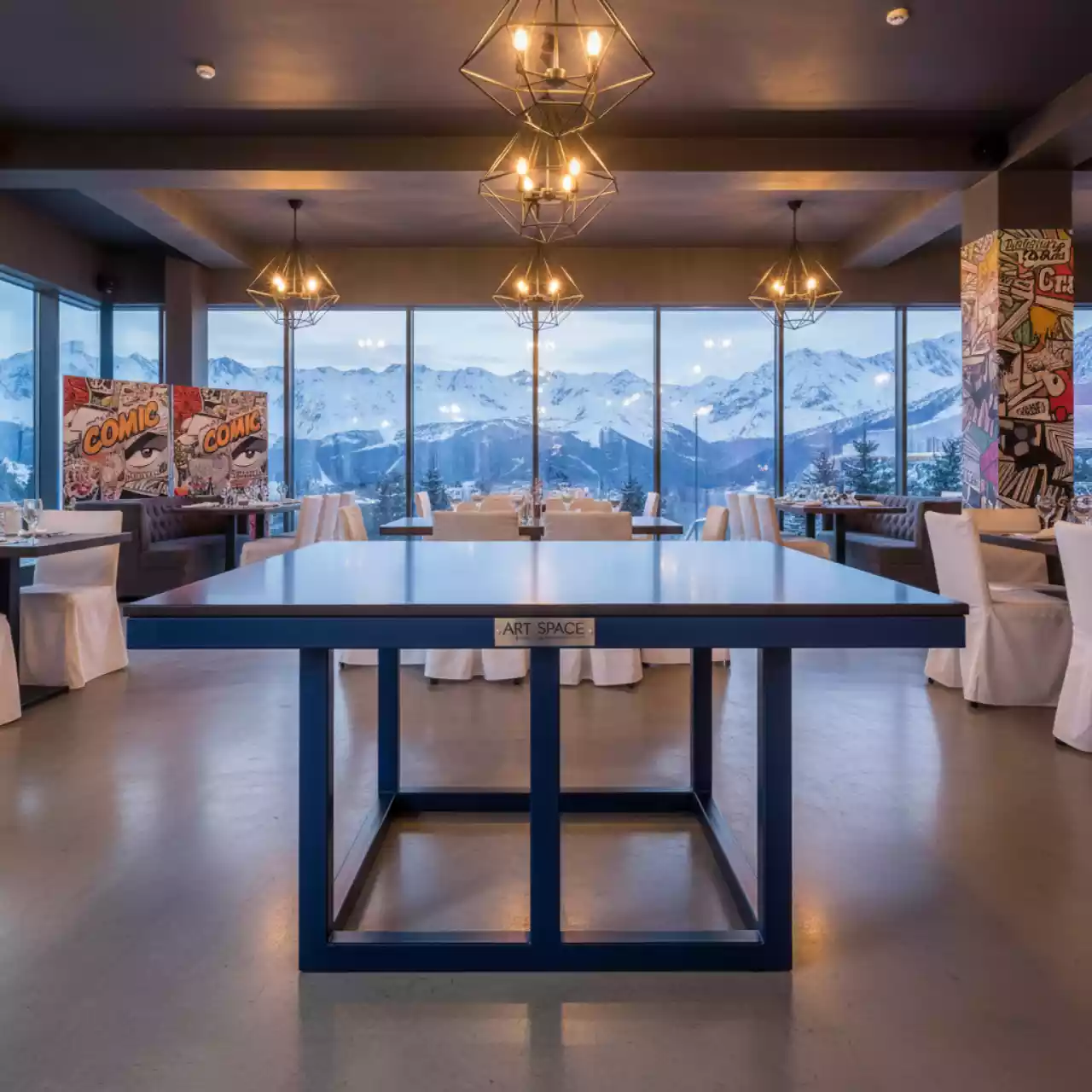 Аренда Подстолье Сноу в ресторане «Высота 5642» — ART SPACE