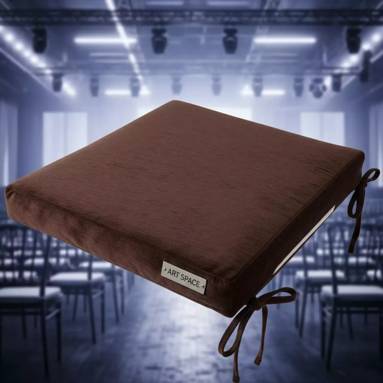 Аренда Подушка для стула Кьявари 2 см ричард коричневая в Grand Karat Sochi — ART SPACE