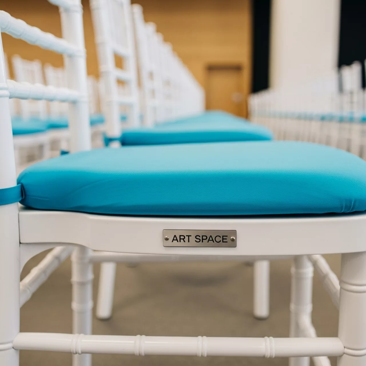 Аренда Подушка для стула Кьявари бирюзовая 2 см в VK Stadium Sirius — ART SPACE