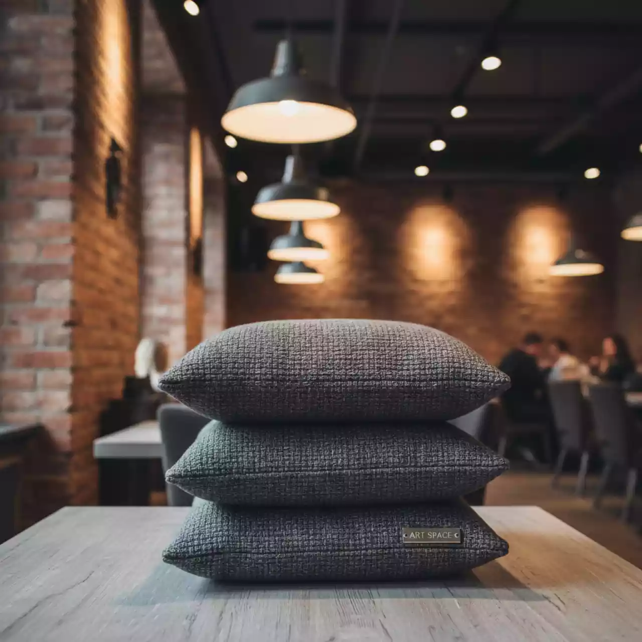 Аренда Подушка Gurli серый в ресторане «D.O.M» — ART SPACE