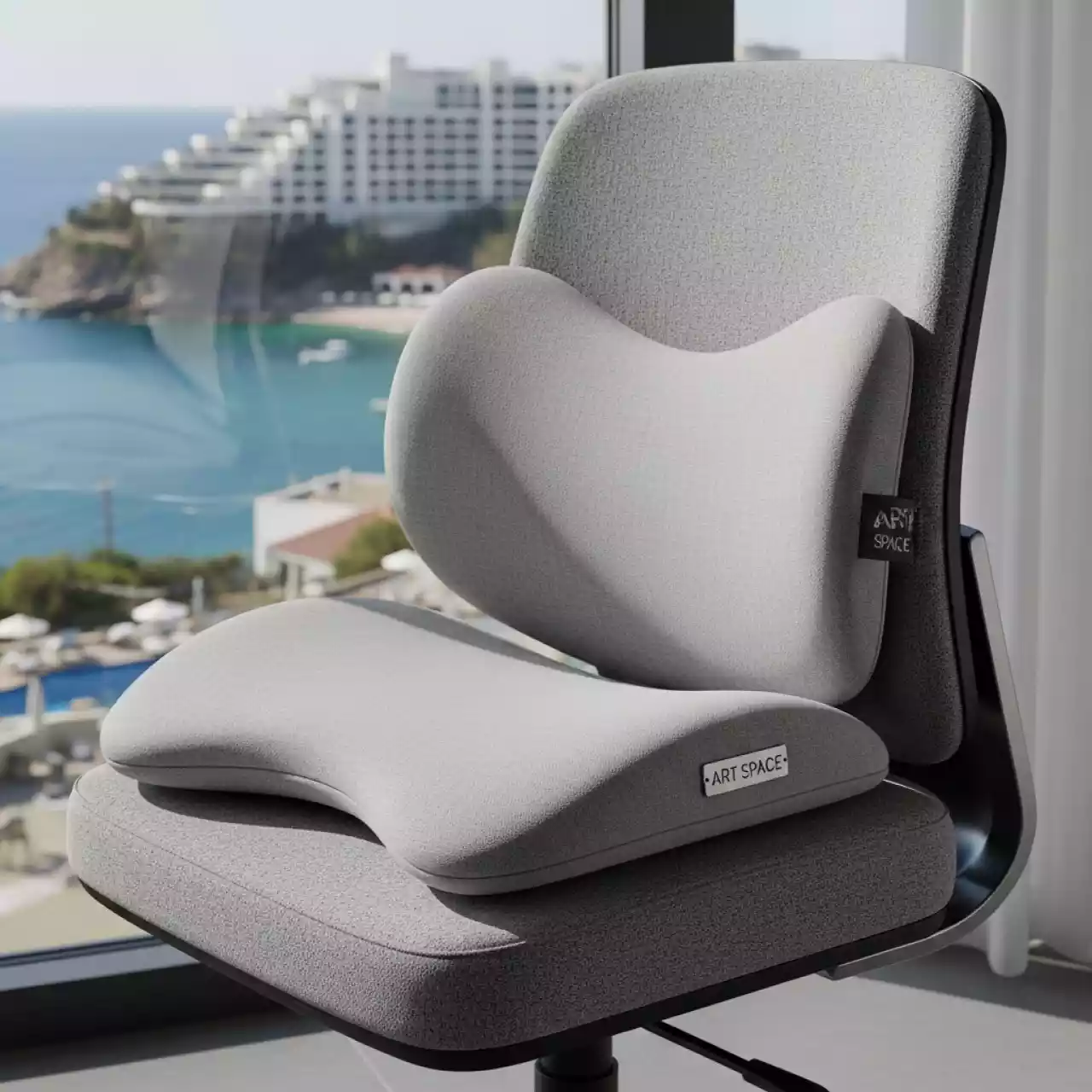 Аренда Подушка Lisa на спинку кресла в санатории «Черноморье» — ART SPACE