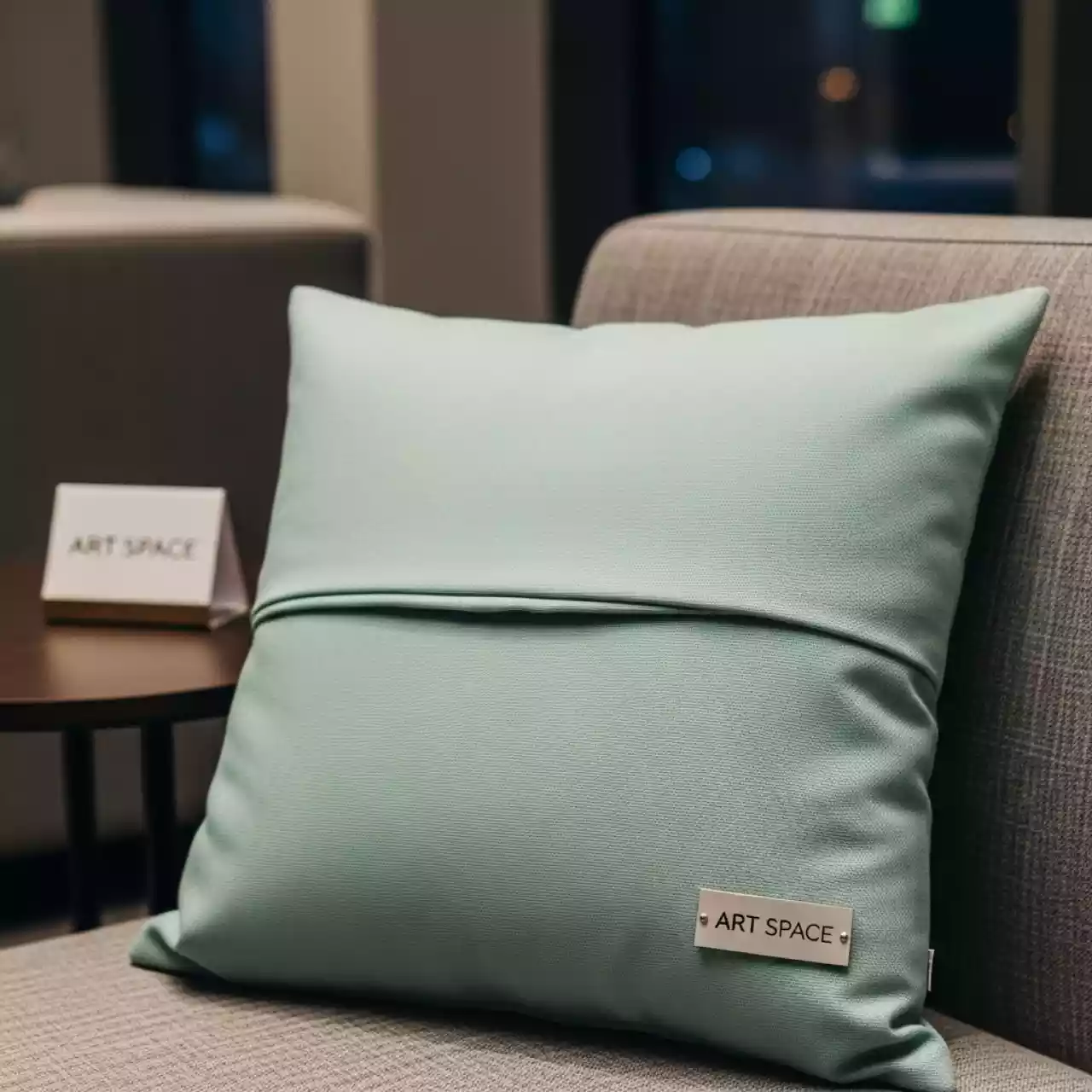 Аренда Подушка Mint мятная в Pullman Sochi Centre — ART SPACE