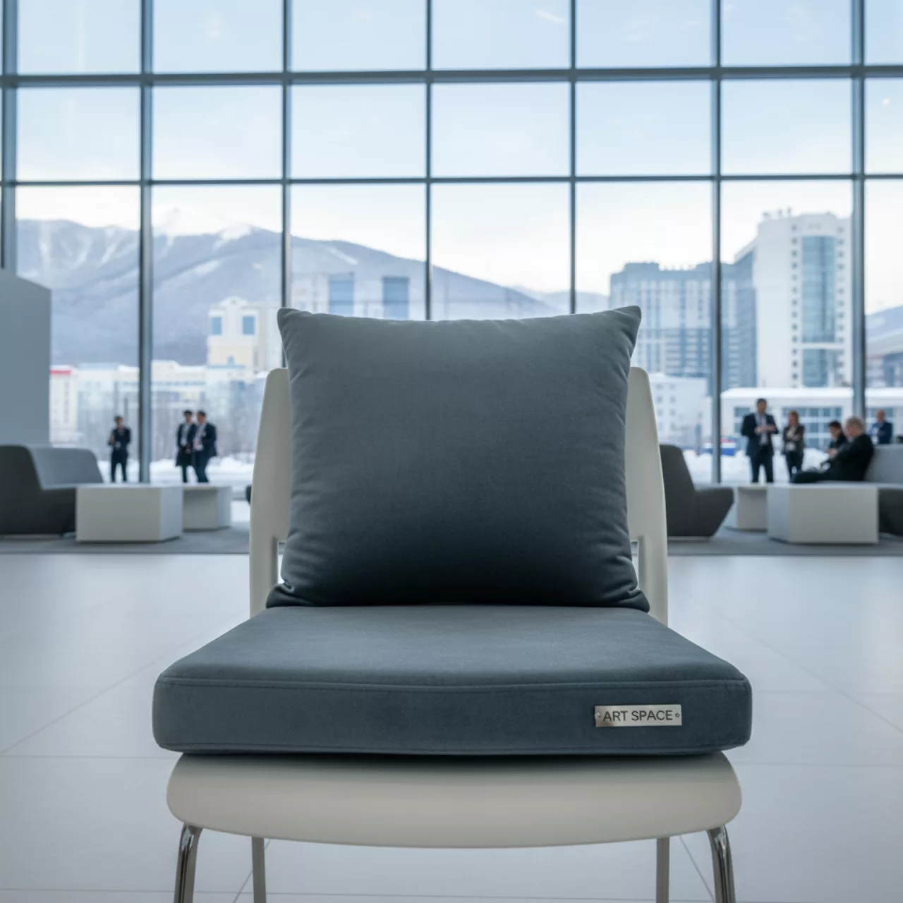 Аренда Подушка мягкая для пластикового стула бархатная серо голубая в Sochi Marriott Krasnaya Polyana — ART SPACE