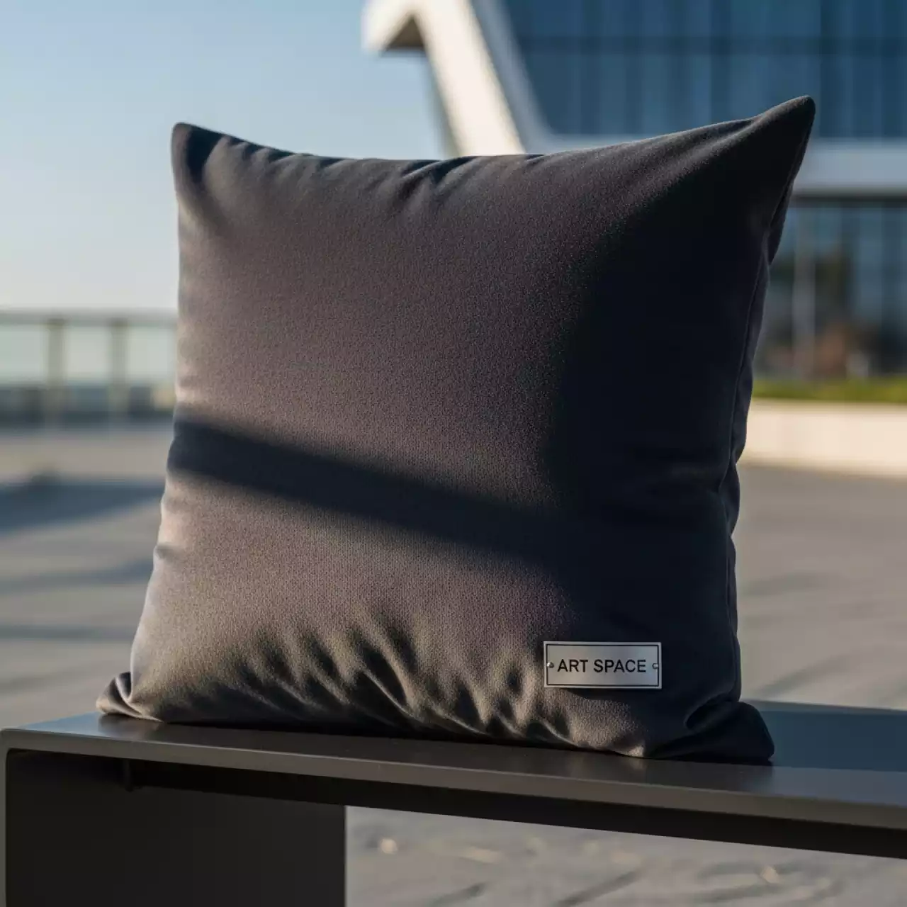 Аренда Подушка мягкая серая на пляже «Мандарин» — ART SPACE