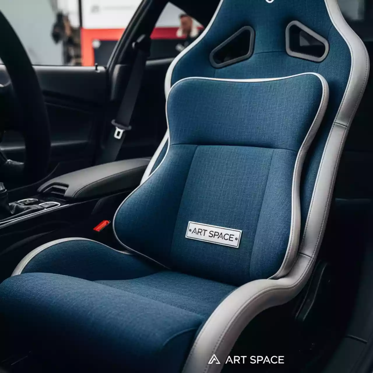 Аренда Подушка на сиденье Kanvas в Mantera Supreme — ART SPACE