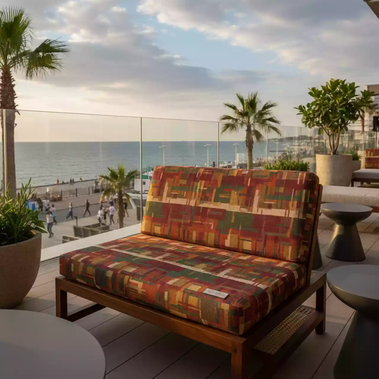 Аренда Подушка на спинку Guinea в пляжном клубе Del Mar — ART SPACE