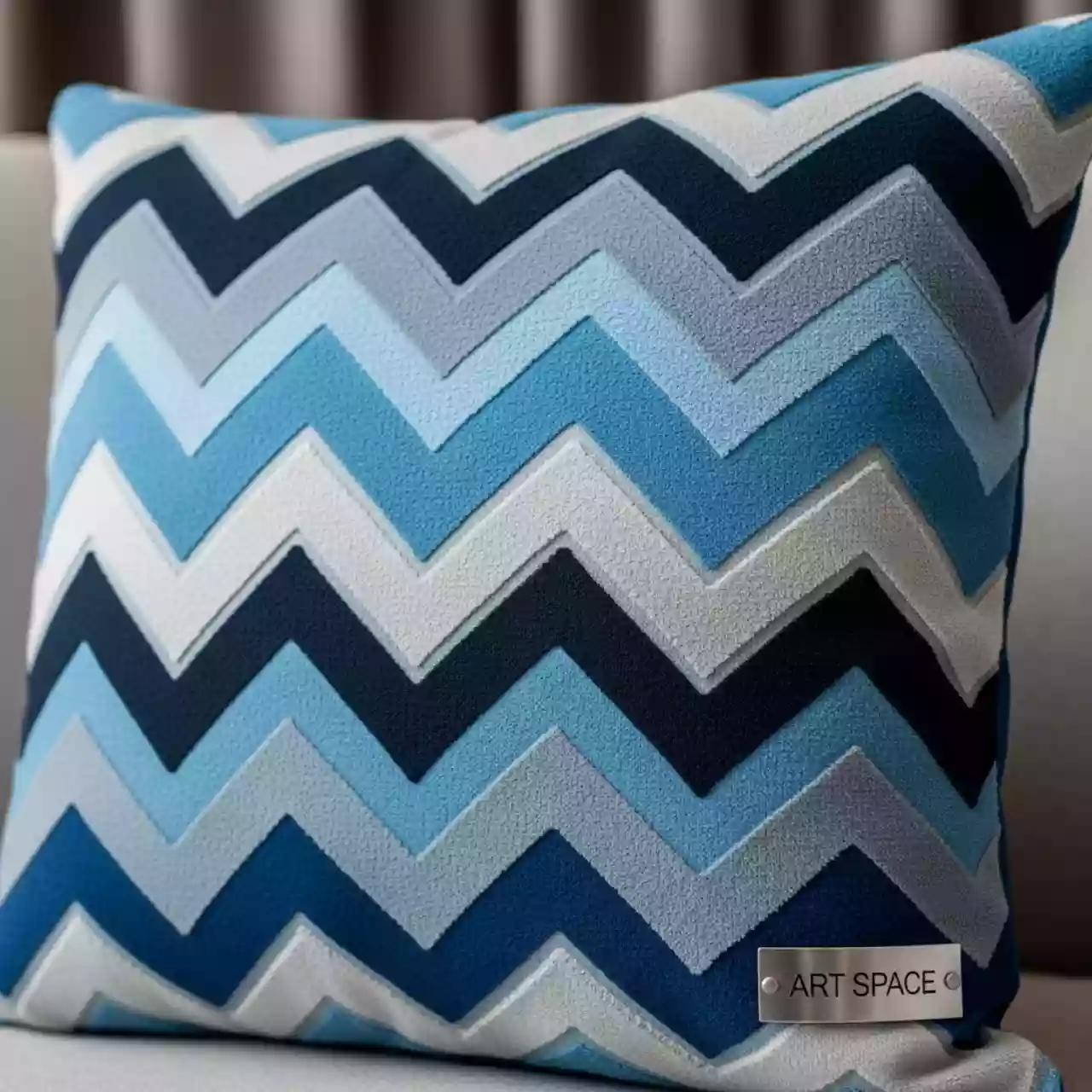 Аренда Подушка Zigzag Blue в Маринс Парк Отеле — ART SPACE