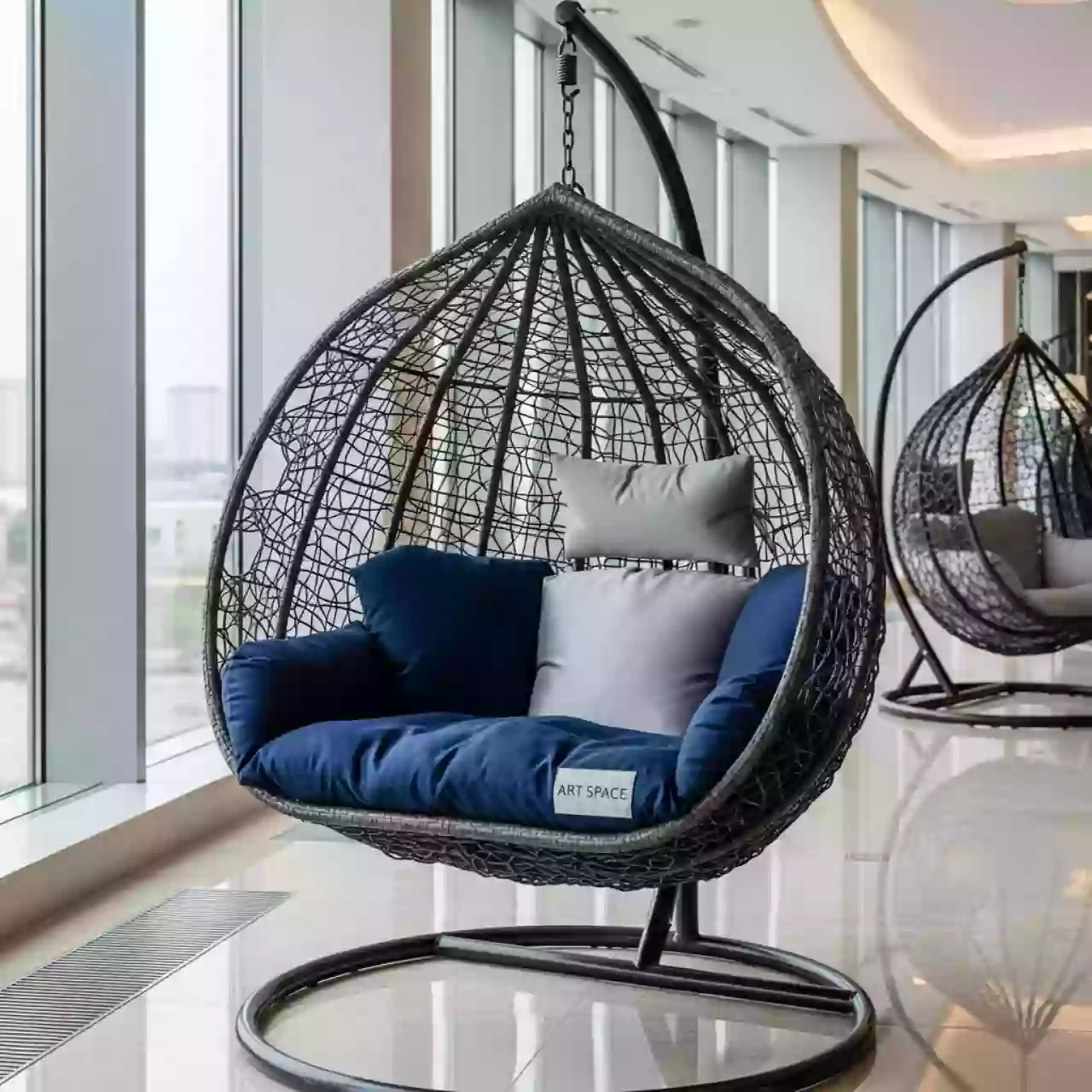 Аренда Подвесное кресло из искусственного ротанга MD 997 в Panorama by Mercure — ART SPACE