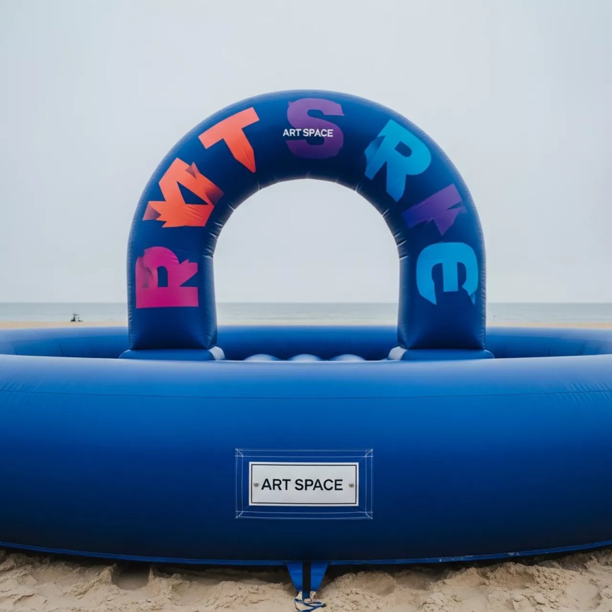 Аренда Полоса препятствий Подкова на пляже «Ривьера» — ART SPACE