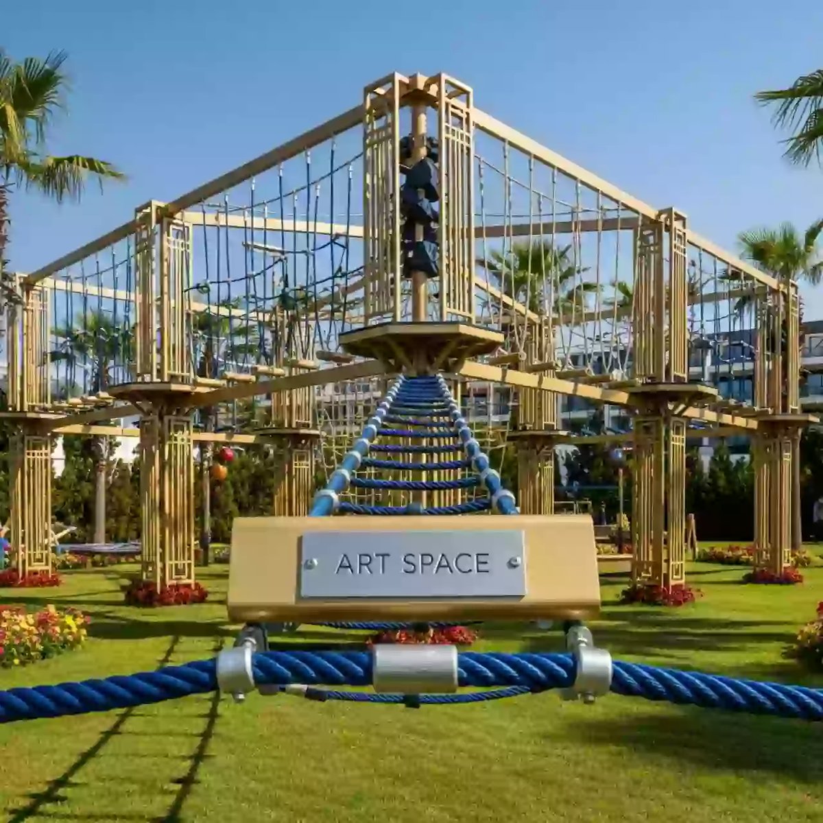 Аренда Полоса препятствий веревочный курс в Гранд Отель Сочи — ART SPACE