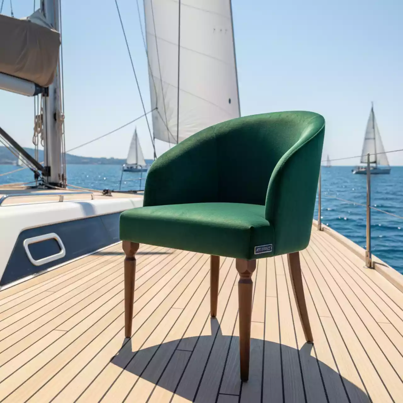 Аренда Полукресло Лилия велюр Imperia Little green ambre 02 старинный орех на парусной регате (Сочи) — ART SPACE