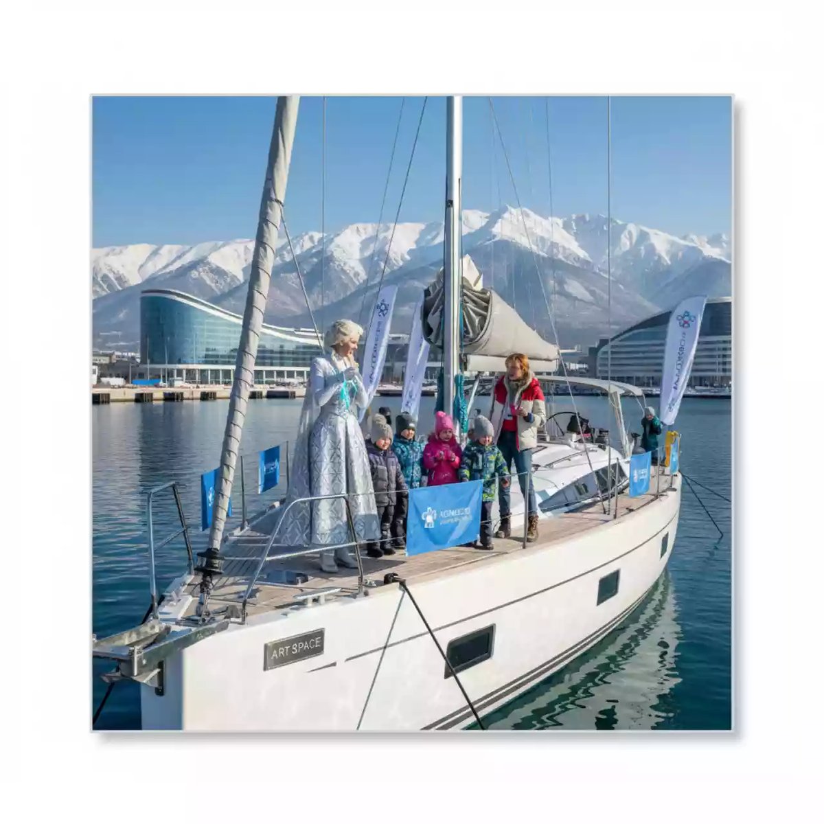 Аренда Праздник Холодное сердце Анна и Эльза для детей от 3 до 8 лет на парусной регате (Сочи) — ART SPACE