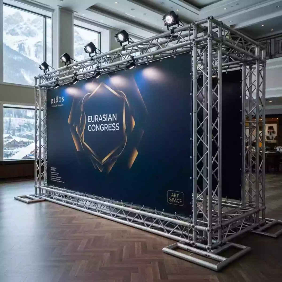 Аренда Пресс волл из алюминиевых ферм 200х300 см в Rixos Krasnaya Polyana — ART SPACE