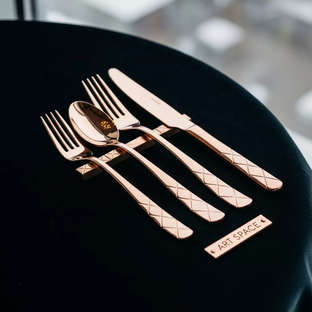 Аренда Приборы медные Бейкер набор из 4 предметов в санатории «Октябрьский» — ART SPACE