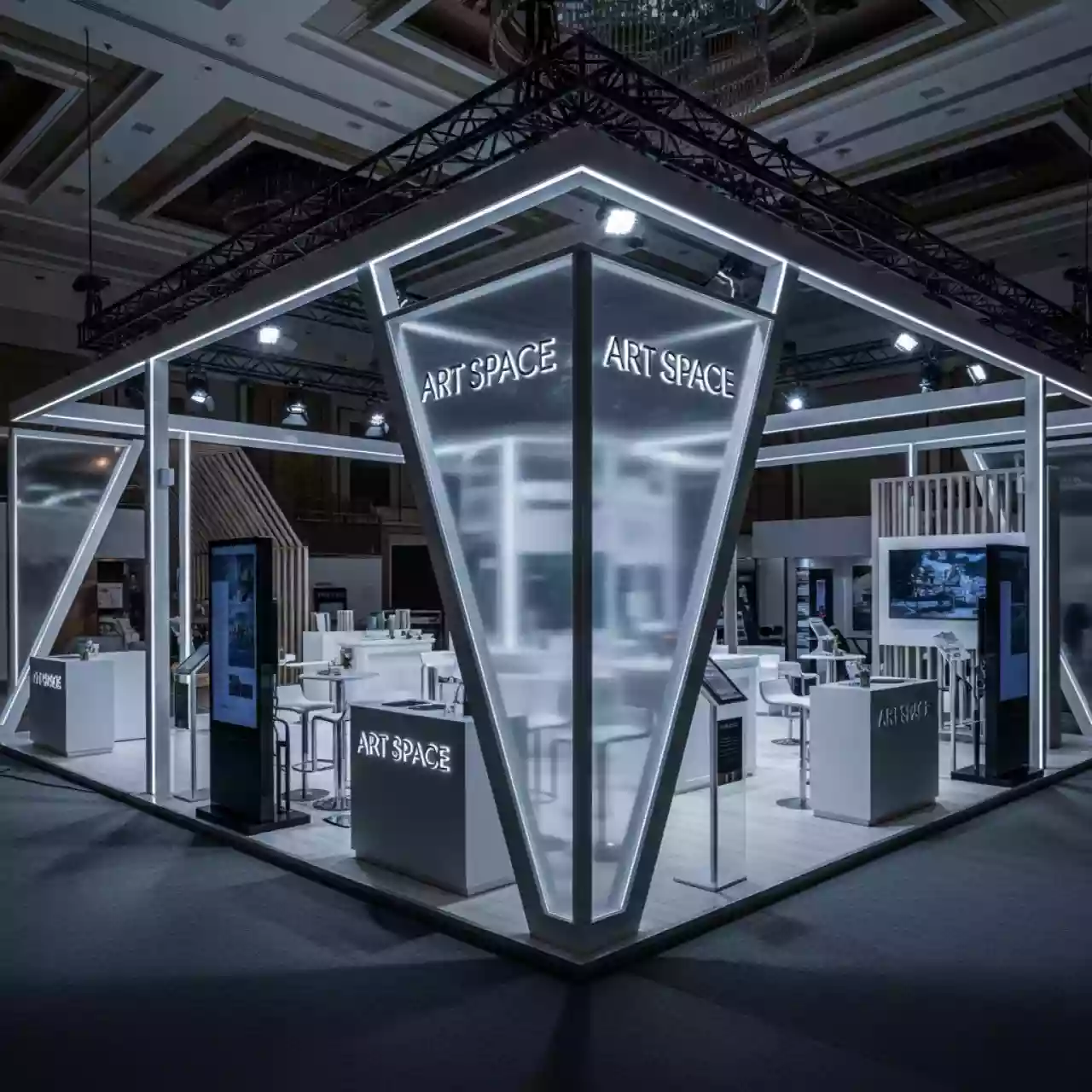 Аренда Проектирование стендов в Pullman Sochi Centre — ART SPACE