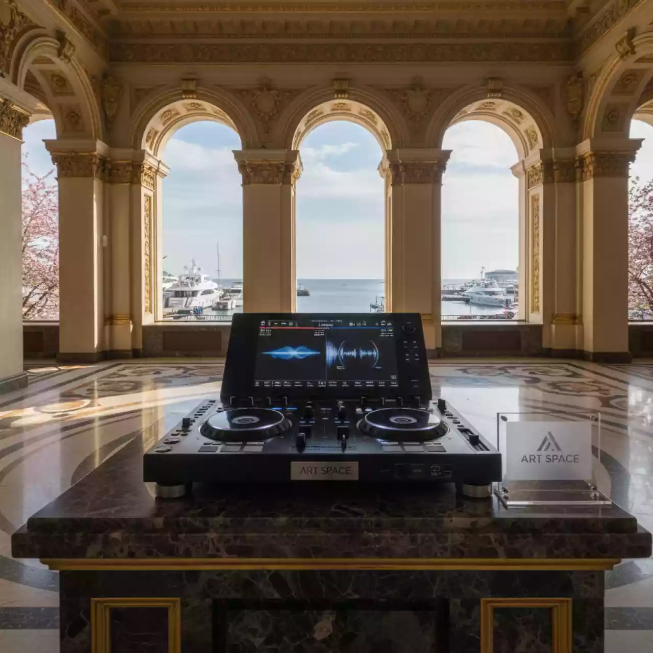 Аренда Проигрыватель DJ Pioneer CDJ 3000 на территории Морпорта Сочи — ART SPACE