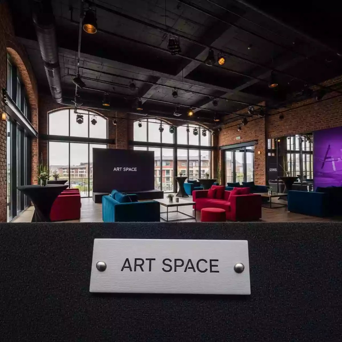 Аренда Пространство лофт Параллель в Сочи Парк Отеле — ART SPACE