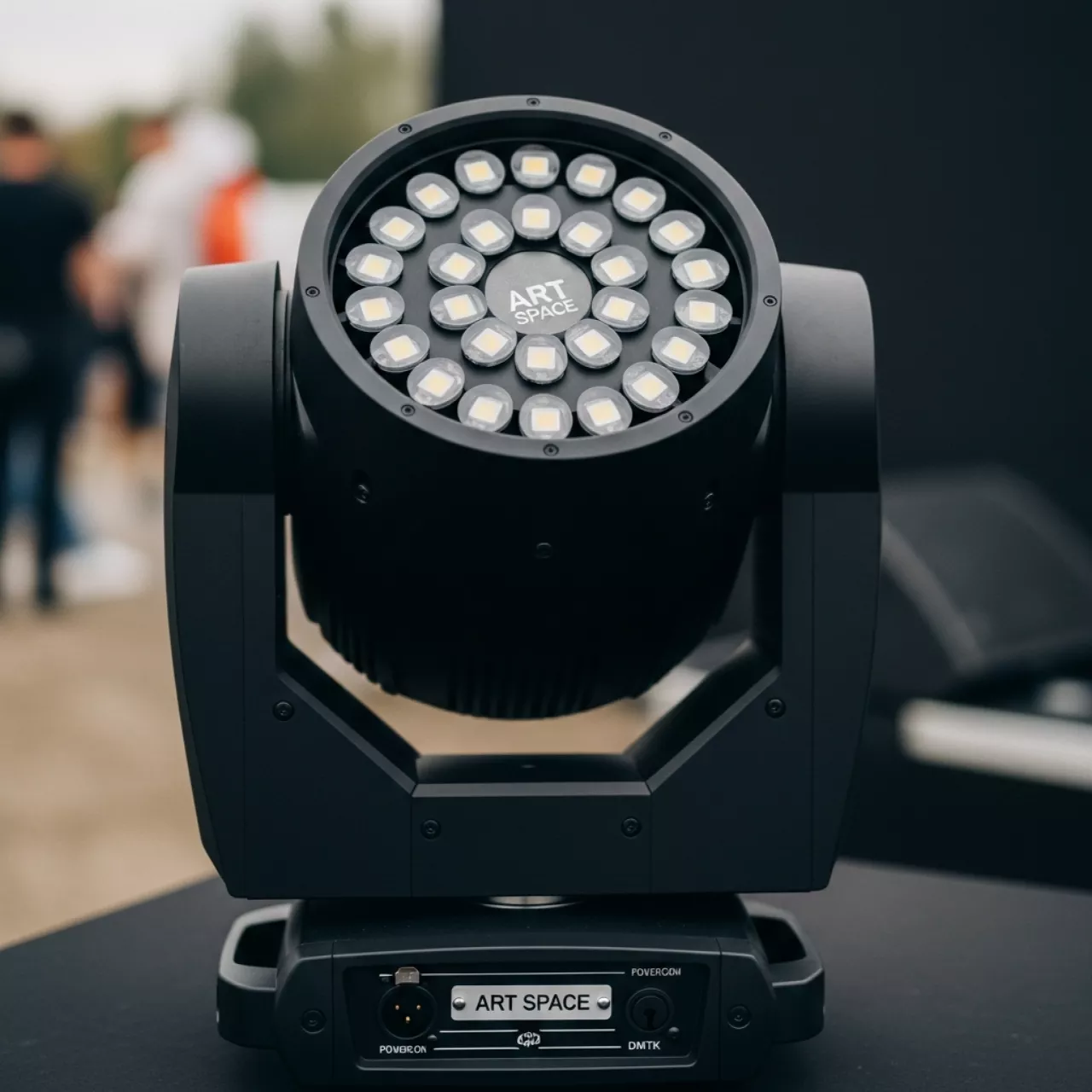 Аренда Прожектор светодиодный 5 в 1 LED par Anlight ANLT3001 B 18х15 RGBWA на Медальной площади — ART SPACE