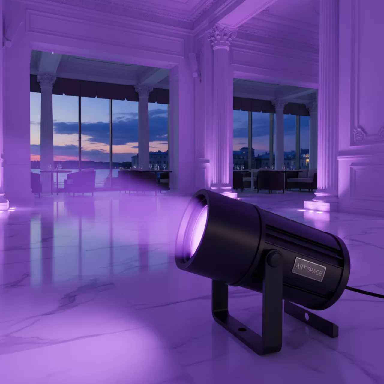 Аренда Прожекторы ультрафиолетовые в ресторане «Паруса» — ART SPACE