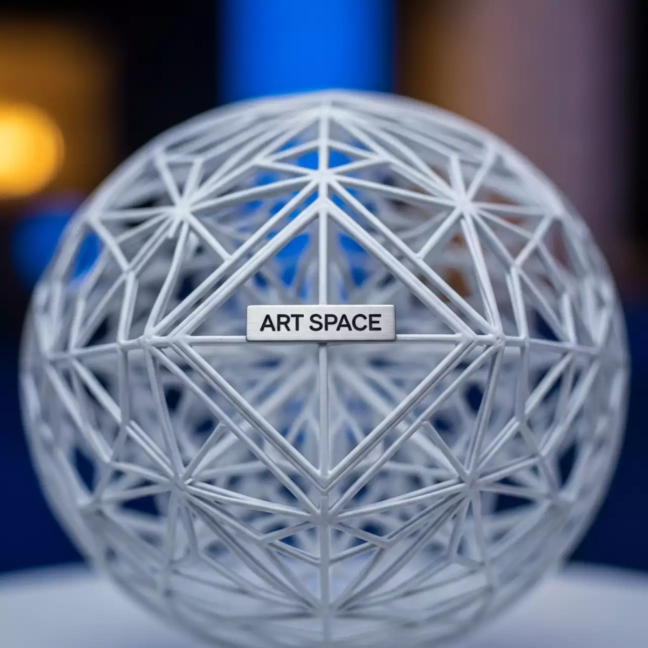 Аренда Пружина пластиковая диаметр 16 мм белая в Radisson Collection Paradise — ART SPACE