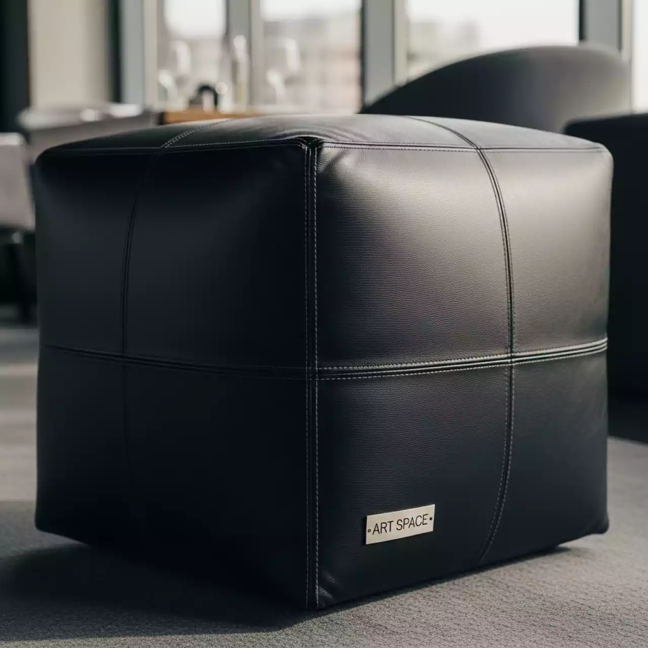 Аренда Пуф черный из экокожи 04 145BK в ресторане «Плакучая Ива» — ART SPACE