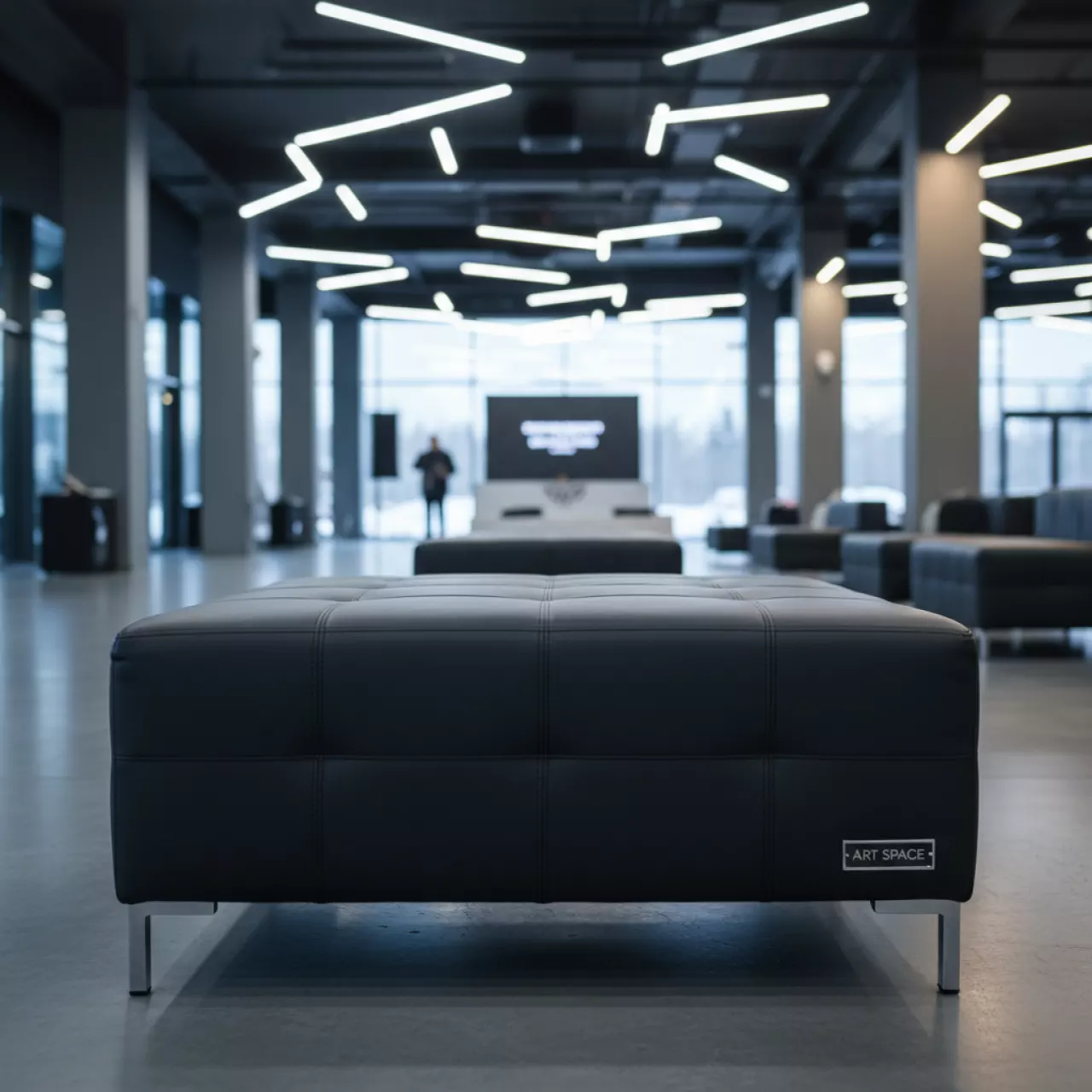 Аренда Пуф черный с квадратной стежкой в санатории «Русь» — ART SPACE