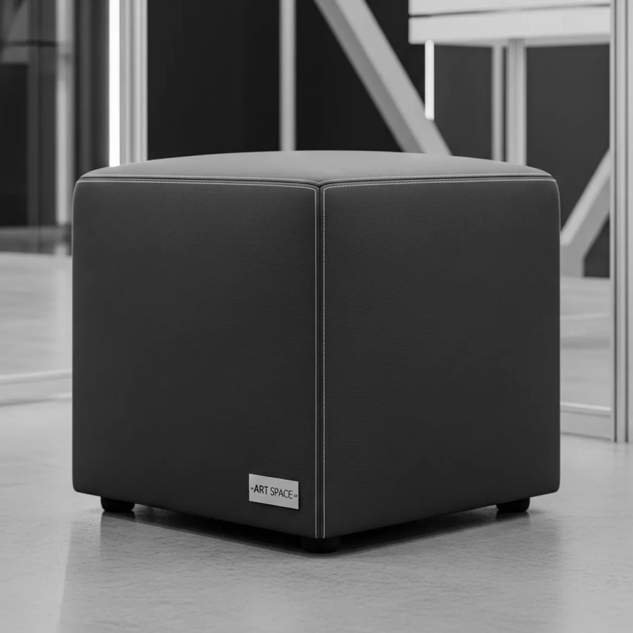 Аренда Пуф из экокожи в ледовом дворце «Роза Хутор» — ART SPACE