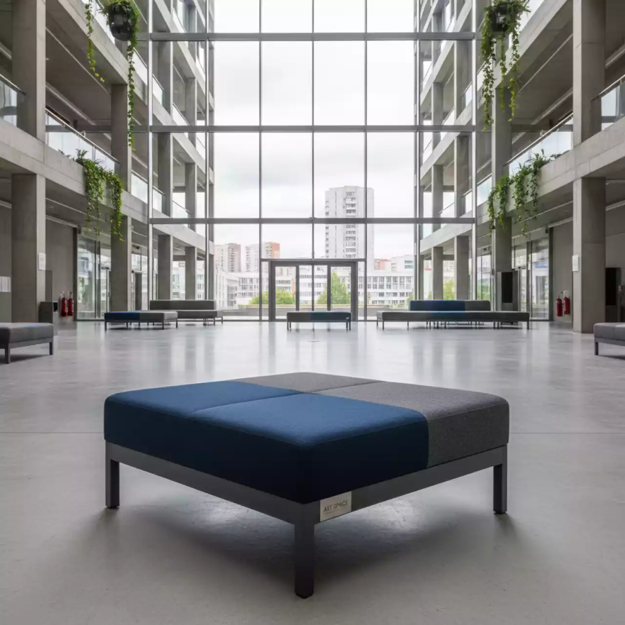 Аренда Пуф КОКЕТ средний в Университете «Сириус» — ART SPACE