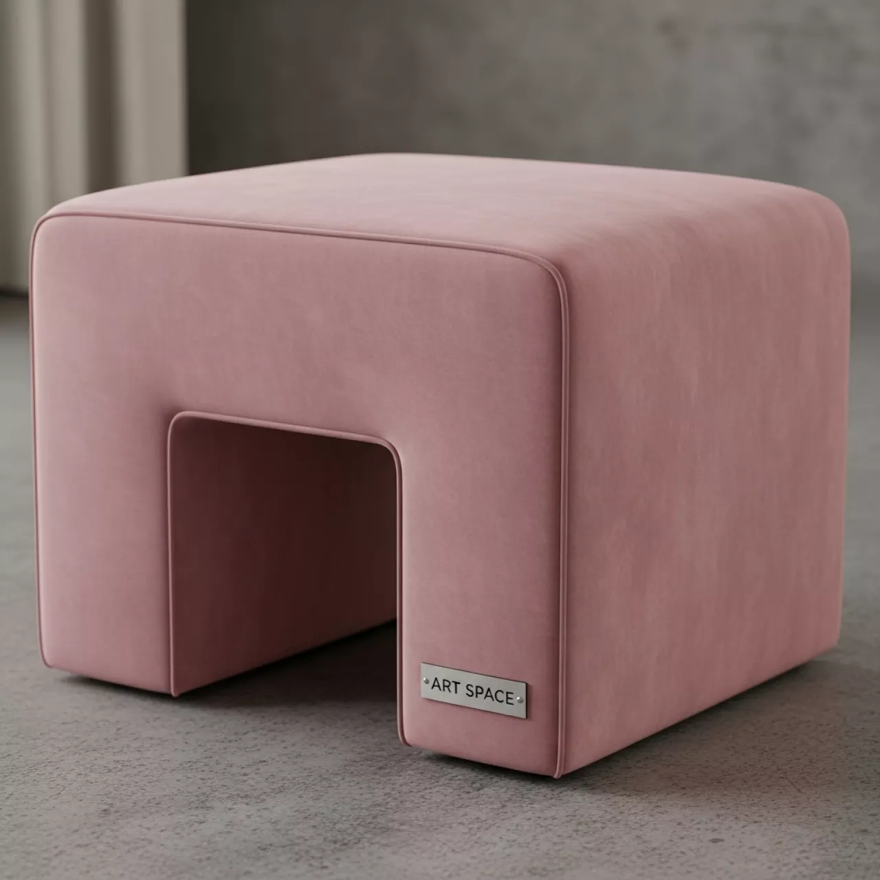 Аренда Пуф "П" пыльно розовый бархат в Boutique Hotel PORTUM 1905 — ART SPACE