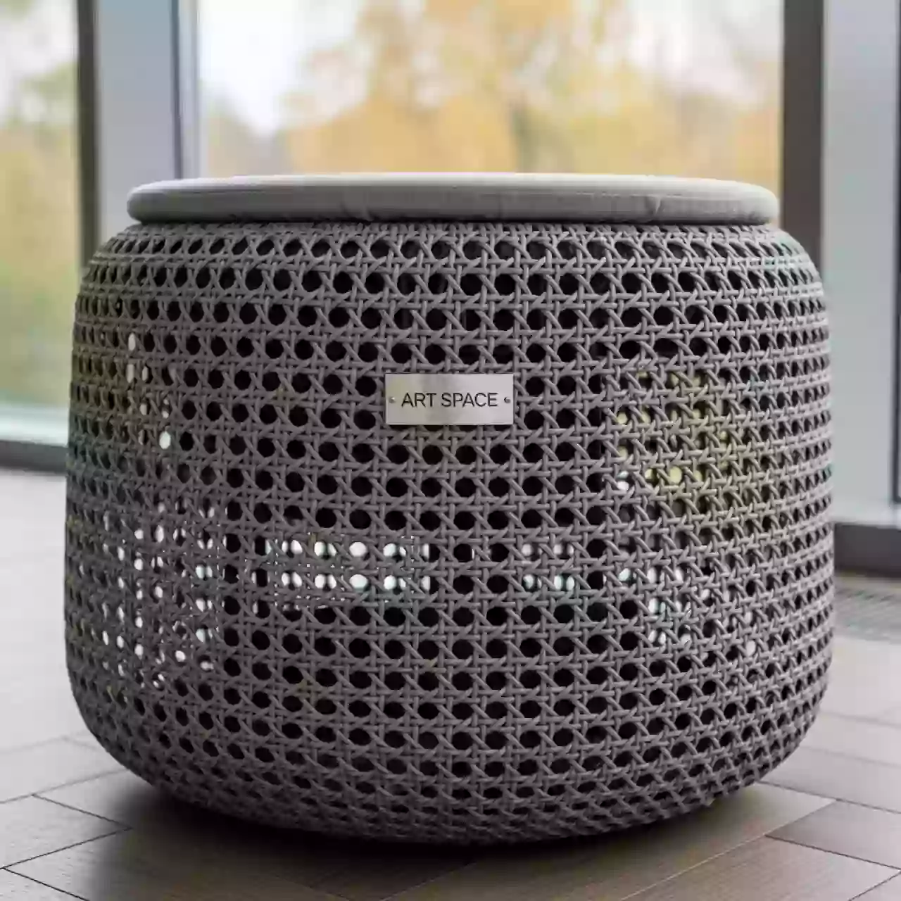 Аренда Пуф плетеный Толедо графит в ресторане «D.O.M» — ART SPACE