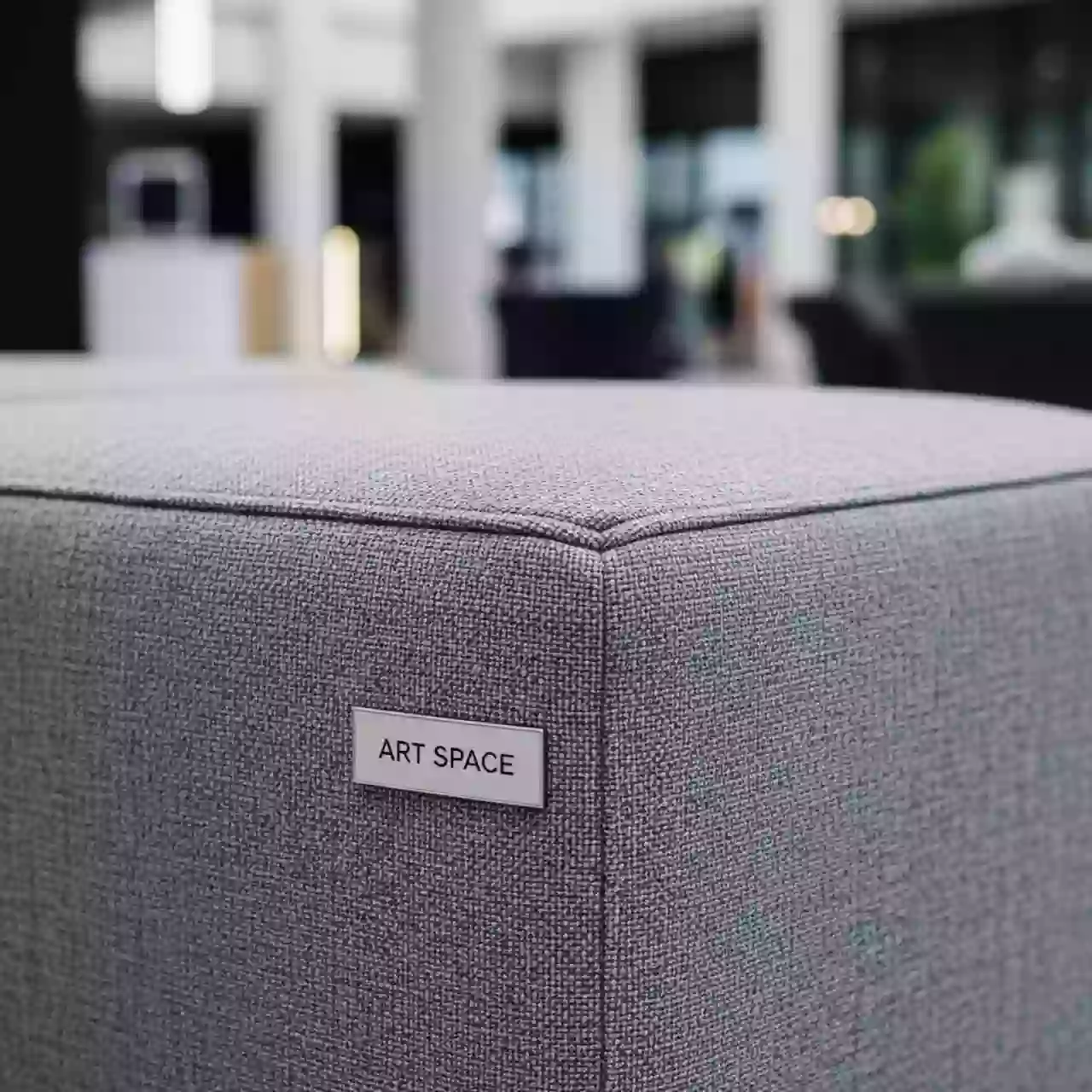 Аренда Пуф Shape квадратный серый в ледовом дворце «Большой» — ART SPACE