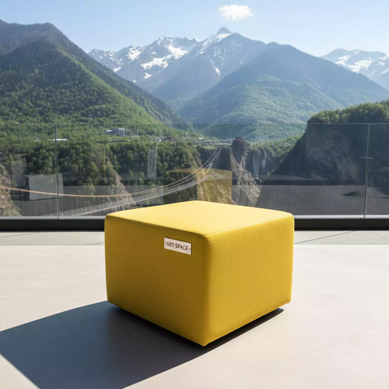 Аренда Пуф желтый Cube в Skypark Sochi — ART SPACE