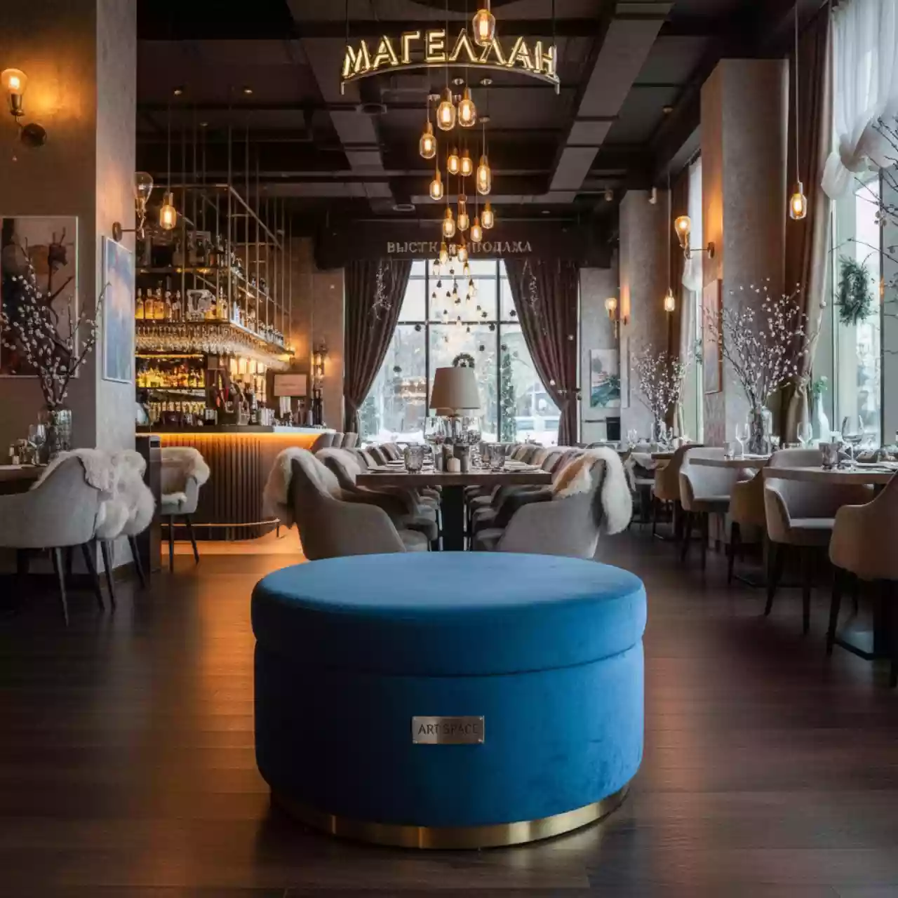 Аренда Пуфик голубой в ресторане «Магеллан» — ART SPACE