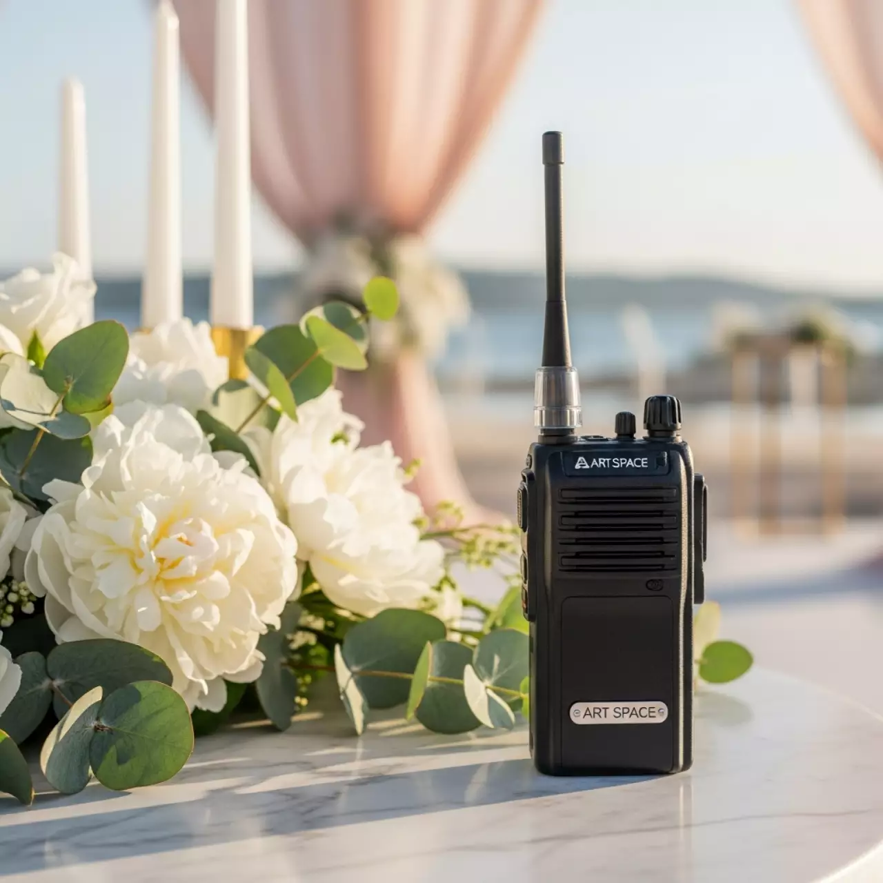 Аренда Рация Midland G11 с гарнитурой скрытого ношения в пляжном комплексе VinoGrad — ART SPACE