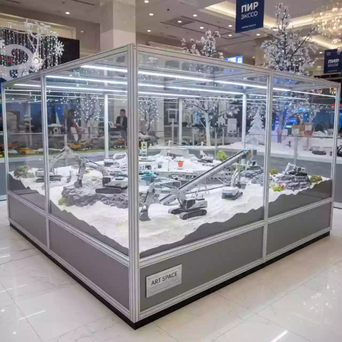 Аренда Радиоуправляемая стройка в Grand Karat Sochi — ART SPACE