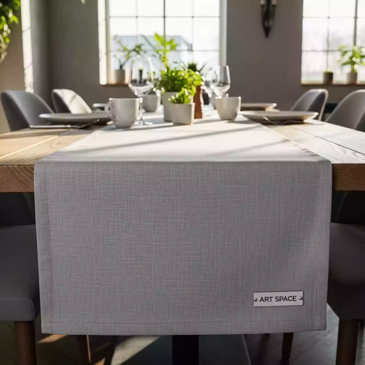 Аренда Раннер серый 29х244 см в ресторане «Сыроварня» — ART SPACE