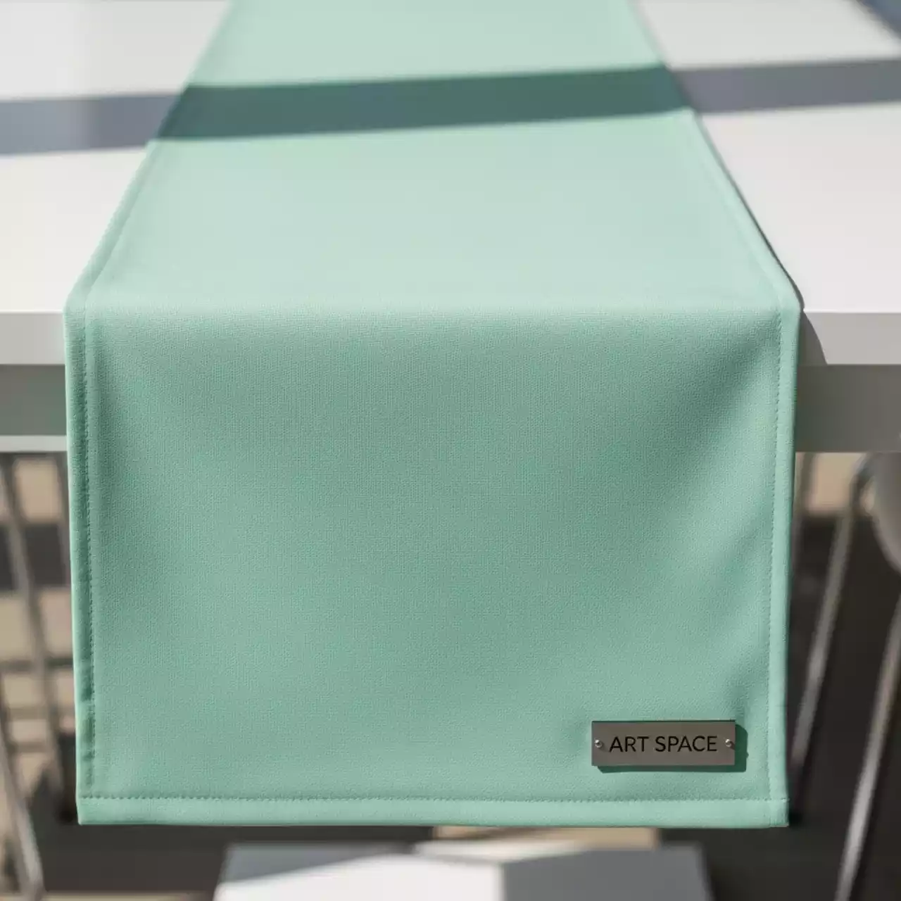 Аренда Раннер текстильный мятный 37х214 см на Медальной площади — ART SPACE