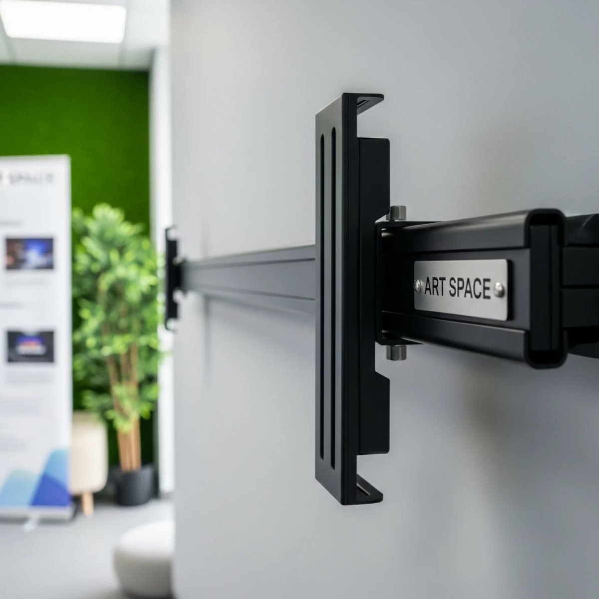 Аренда Рельсовой системы для интерактивной панели Базис в Grand Karat Sochi — ART SPACE