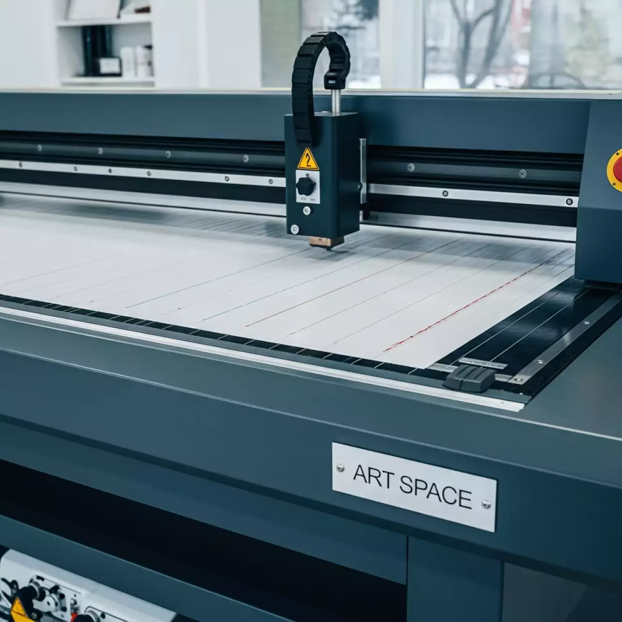 Аренда Резак для бумаги KeenCut Sabre Hot Cut 1,9 м с термоножом HSGM в санатории «Русь» — ART SPACE