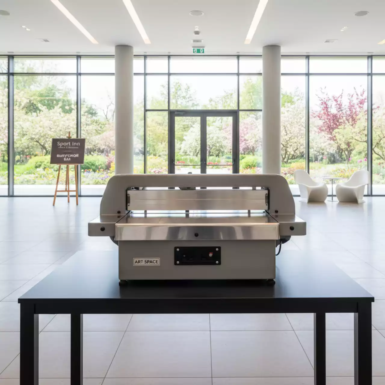 Аренда Резак для бумаги KW Trio 13948 3948 в Sport Inn Hotel & Wellness — ART SPACE