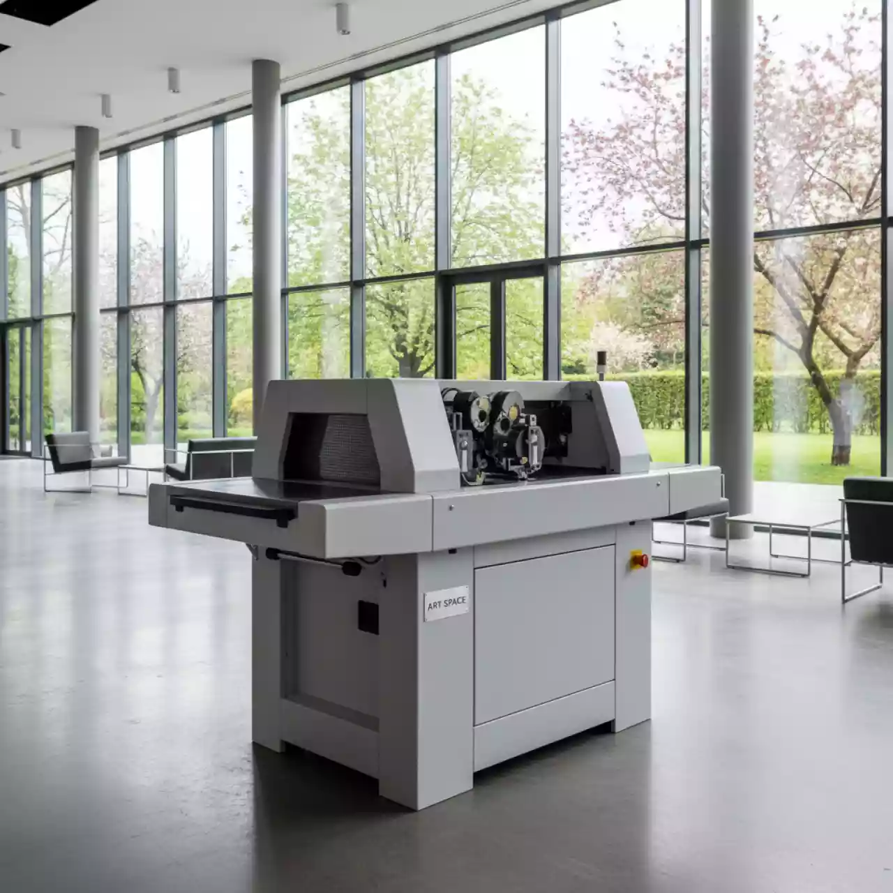 Аренда Резак для бумаги Rigo Hydrocut 650 в Сочи Парк Отеле — ART SPACE