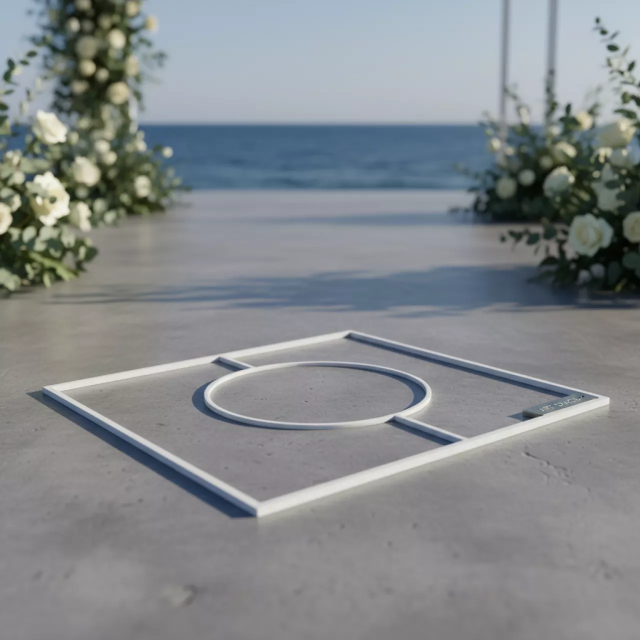 Аренда Ригель для календаря 400 мм белый на пляже «Маяк» — ART SPACE