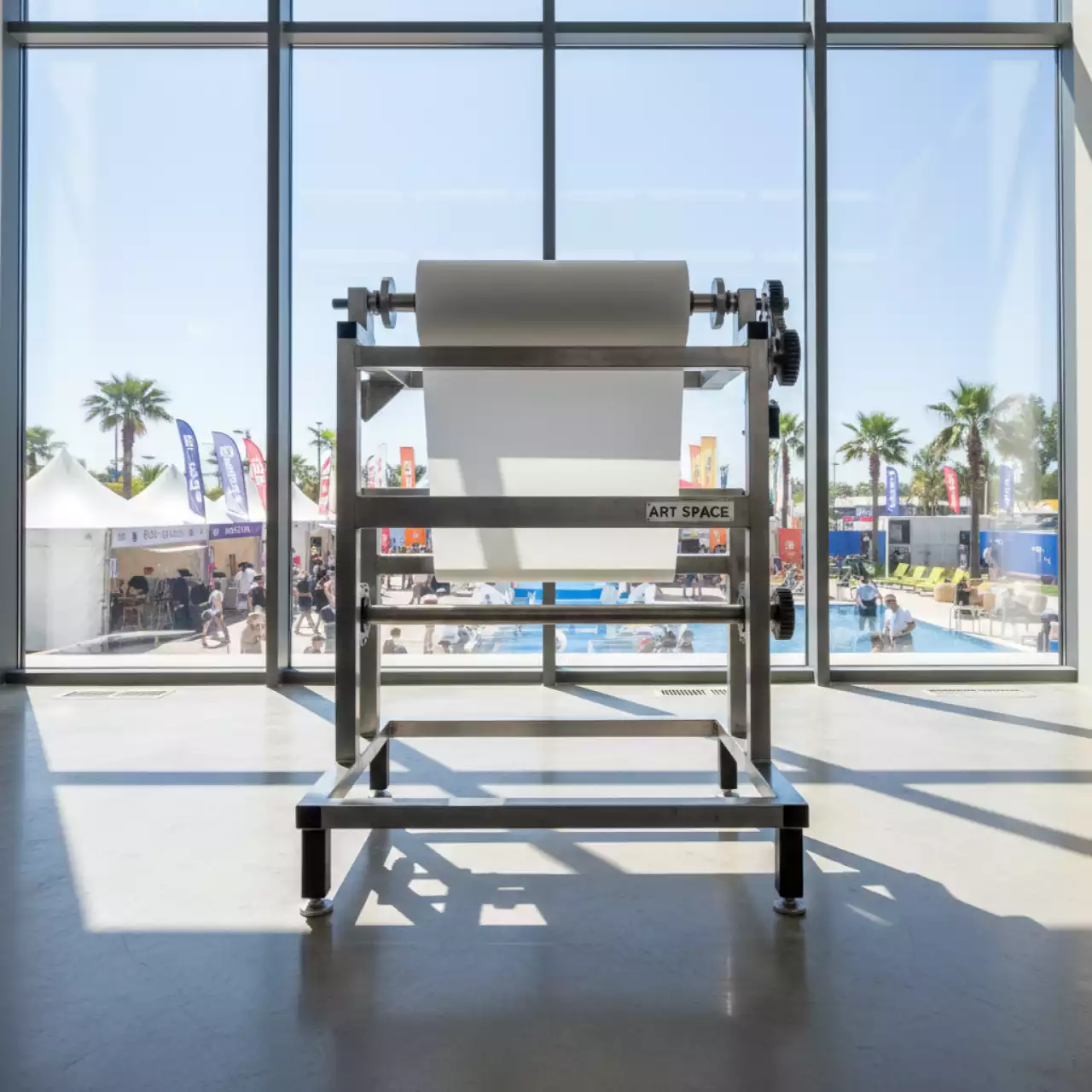 Аренда Рулонная бумага для плоттера Xerox Premium Color Coated 496L94087 в Bridge Resort — ART SPACE