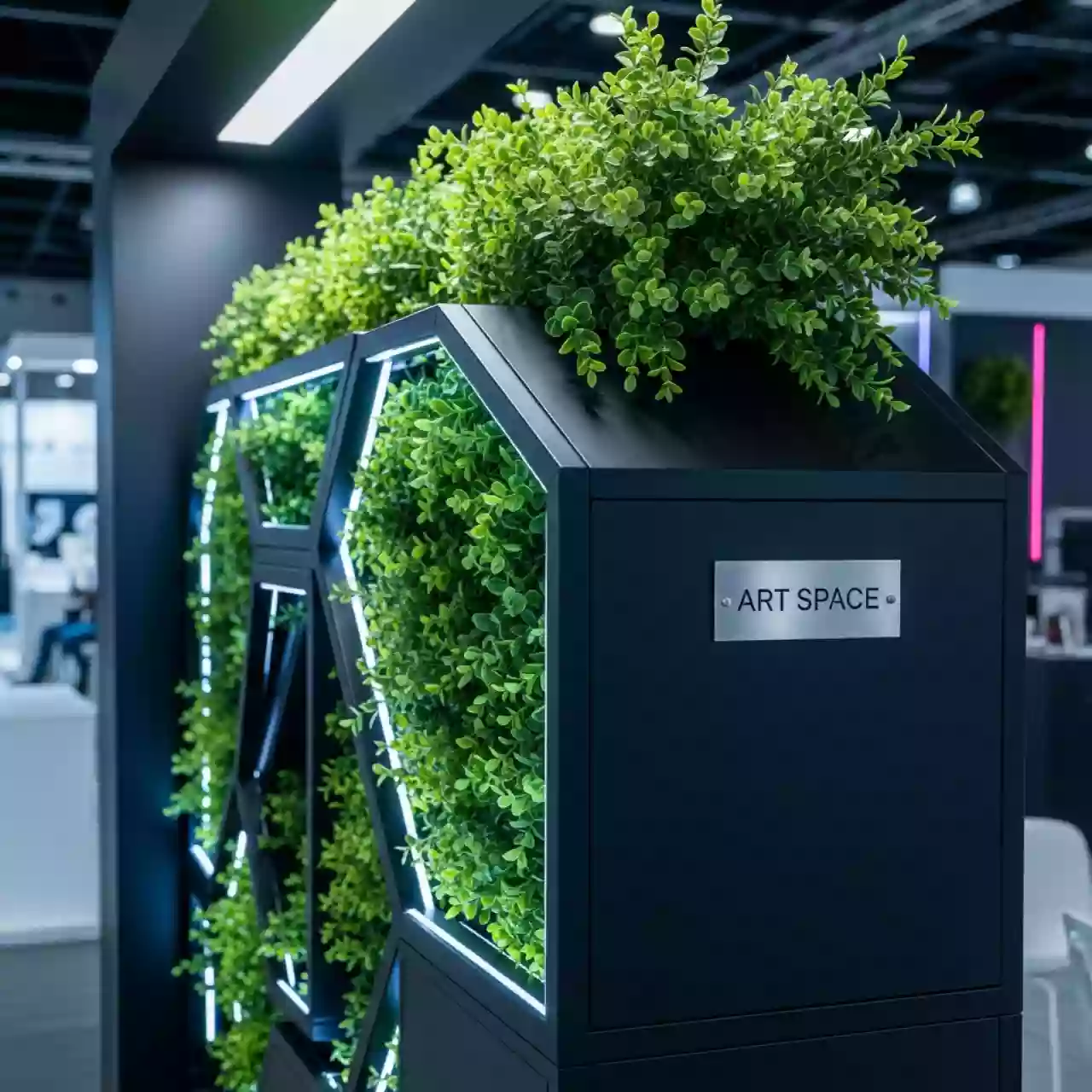 Аренда Сад вертикальный CASCADE GARDEN IO2W600S S433 чёрный в ОКЦ «Галактика» — ART SPACE