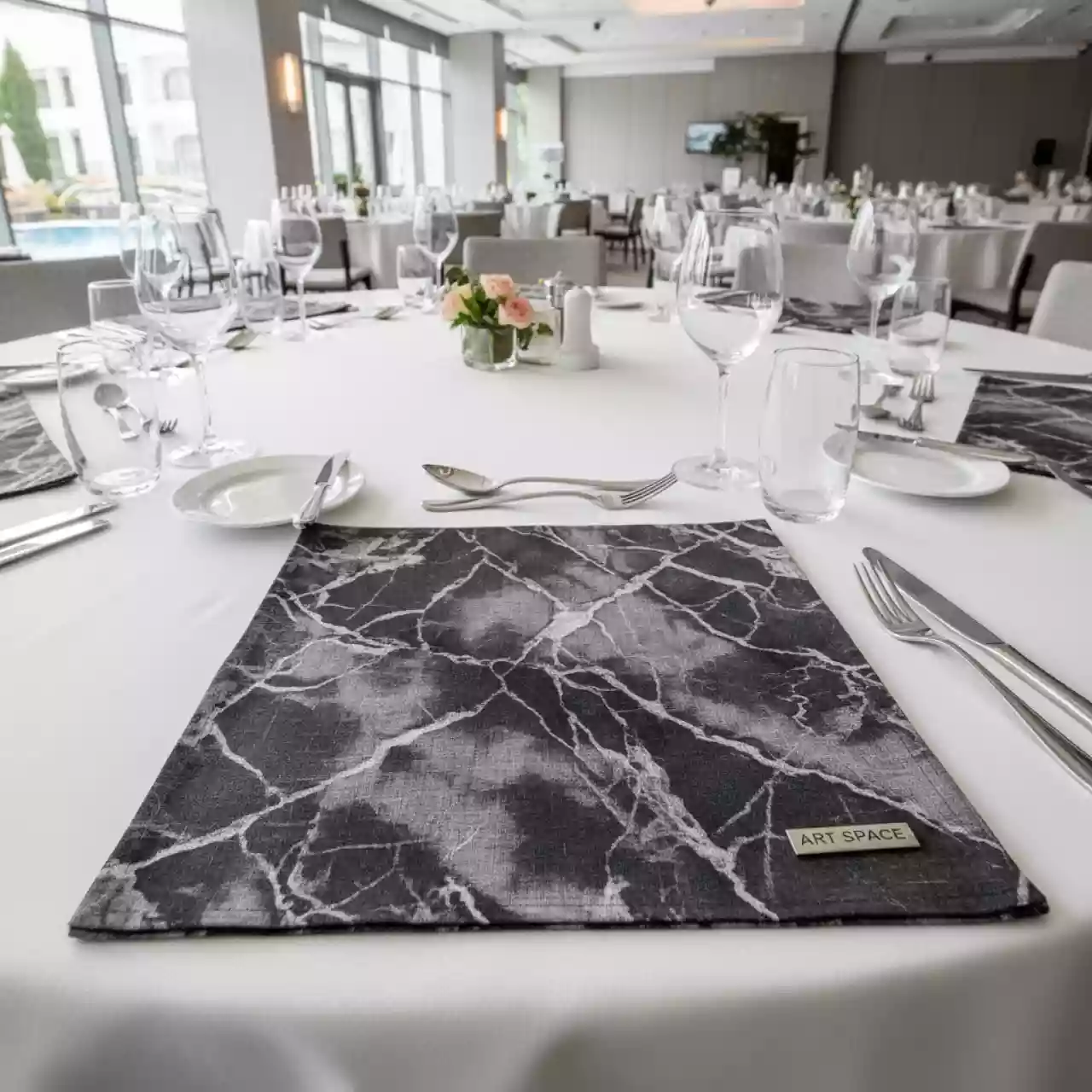 Аренда Салфетка банкетная Черно серый мрамор в отеле Hyatt Regency Sochi — ART SPACE