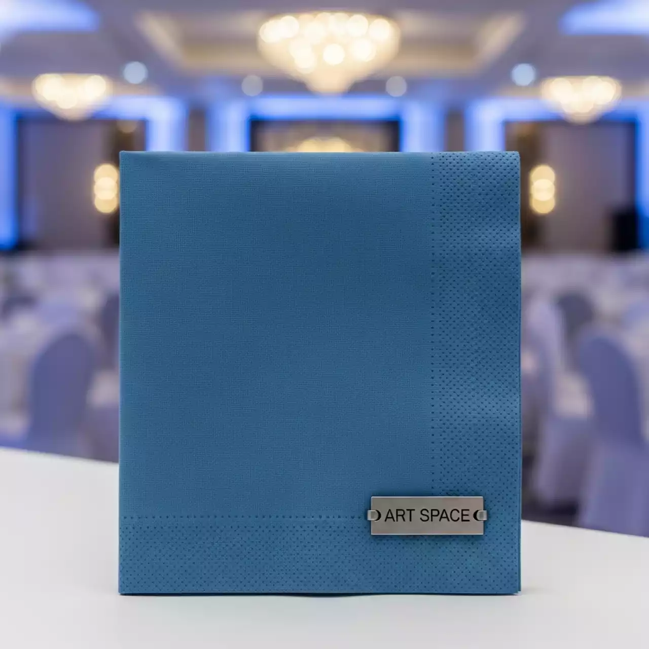 Аренда Салфетка голубая 45х45 см в Radisson Blu Resort & Congress Centre — ART SPACE